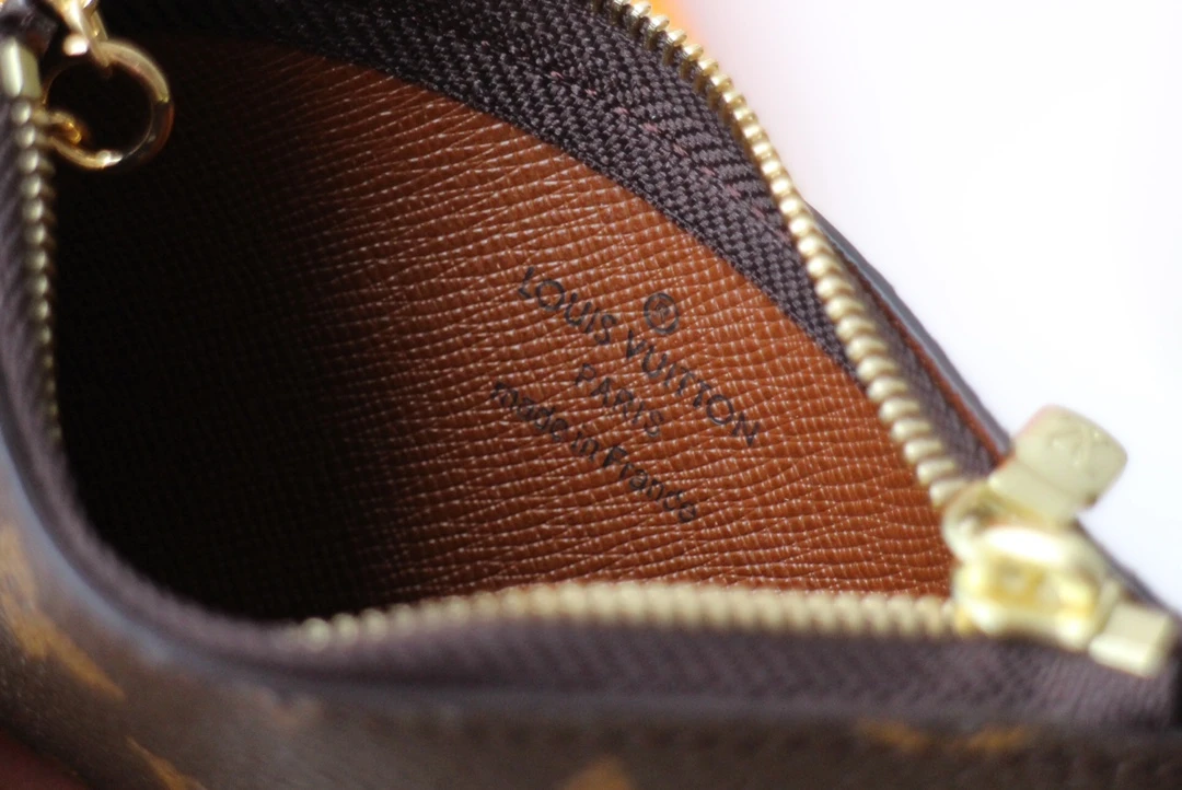 Louis Vuitton KEY POUCH M62650 7 13251979491347053