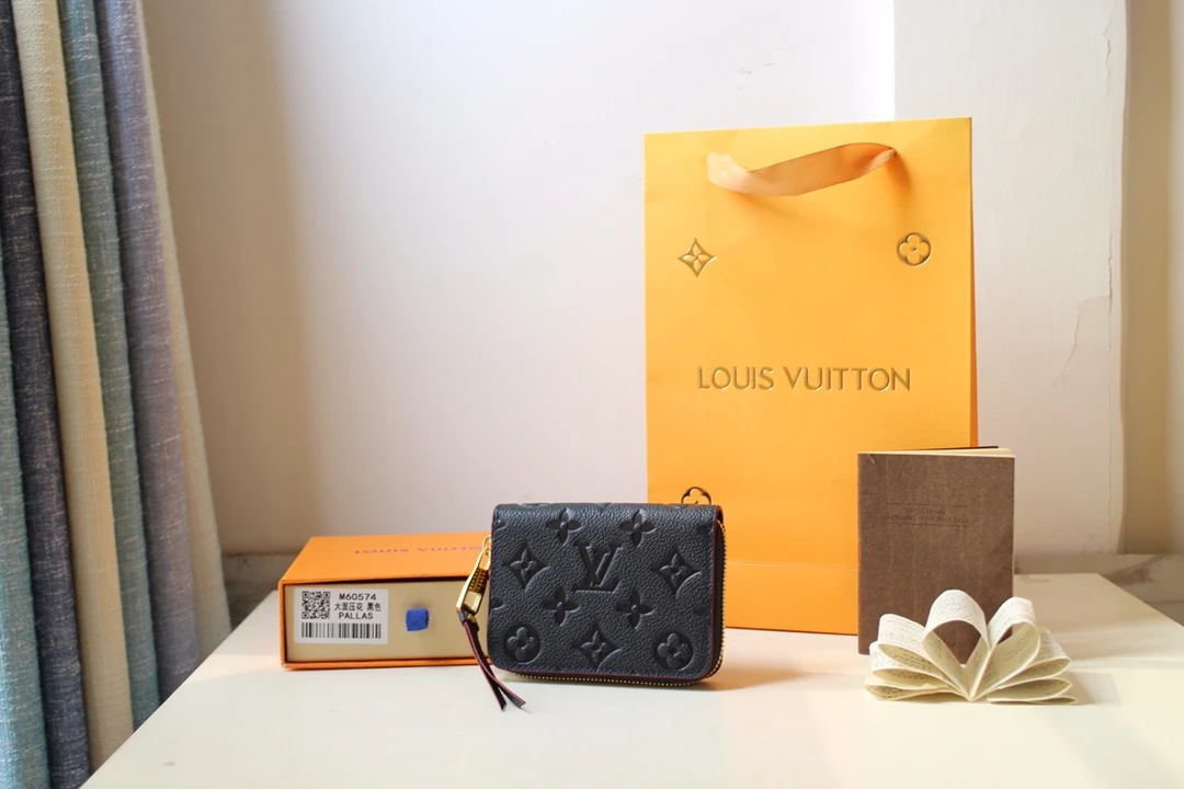 Louis Vuitton ZIPPY COIN PURSE M60574 2 13251980220660349