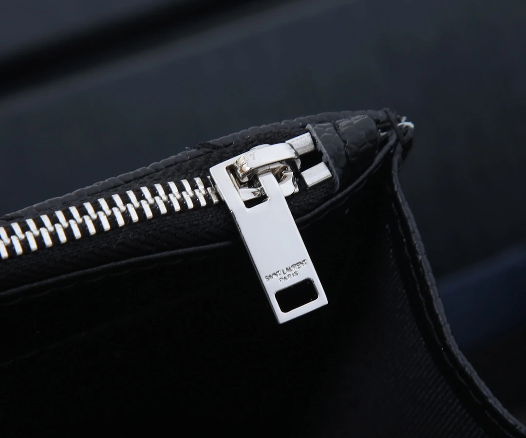 YSL ENVELOPE CHAIN WALLET IN GRAIN DE POUDRE EMBOSSED LEATHER 1888 15 1888-14