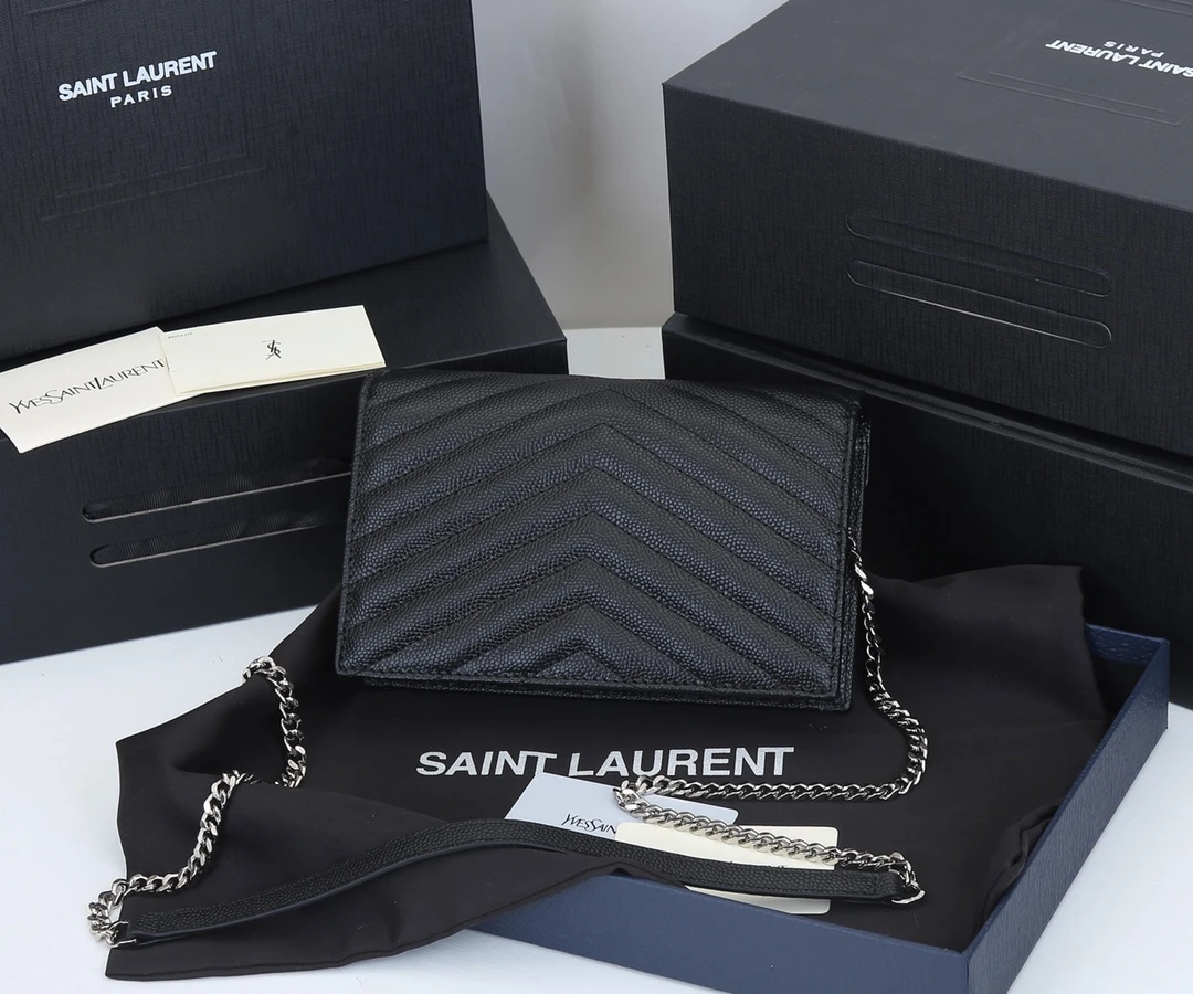 YSL ENVELOPE CHAIN WALLET IN GRAIN DE POUDRE EMBOSSED LEATHER 1888 17 1888-16