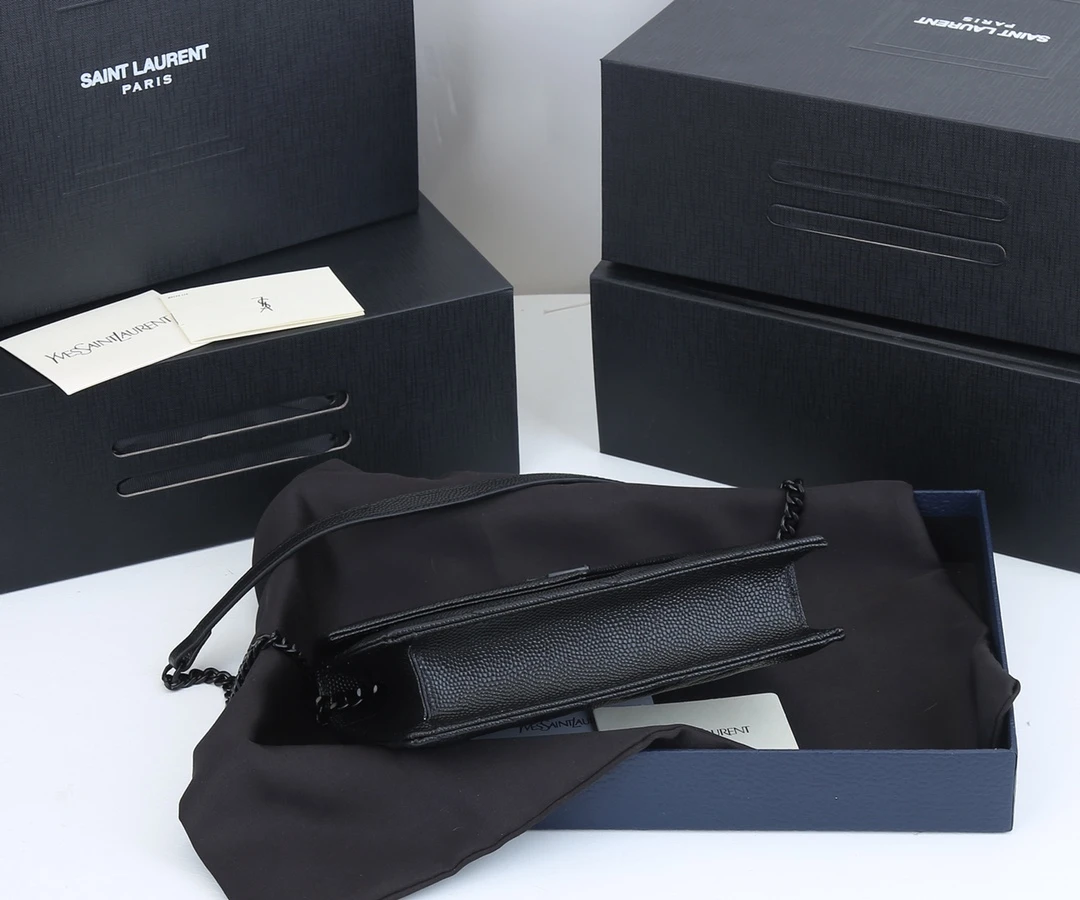 YSL ENVELOPE CHAIN WALLET IN GRAIN DE POUDRE EMBOSSED LEATHER 1888 5 1888-5