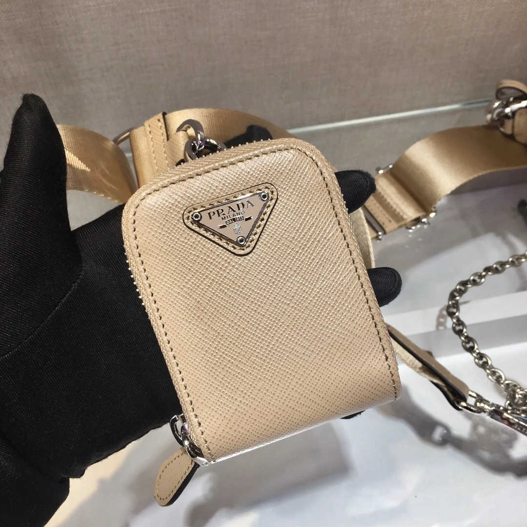 Prada Silver Re-Edition 2005 Saffiano leather bag 1BH204 10 BH