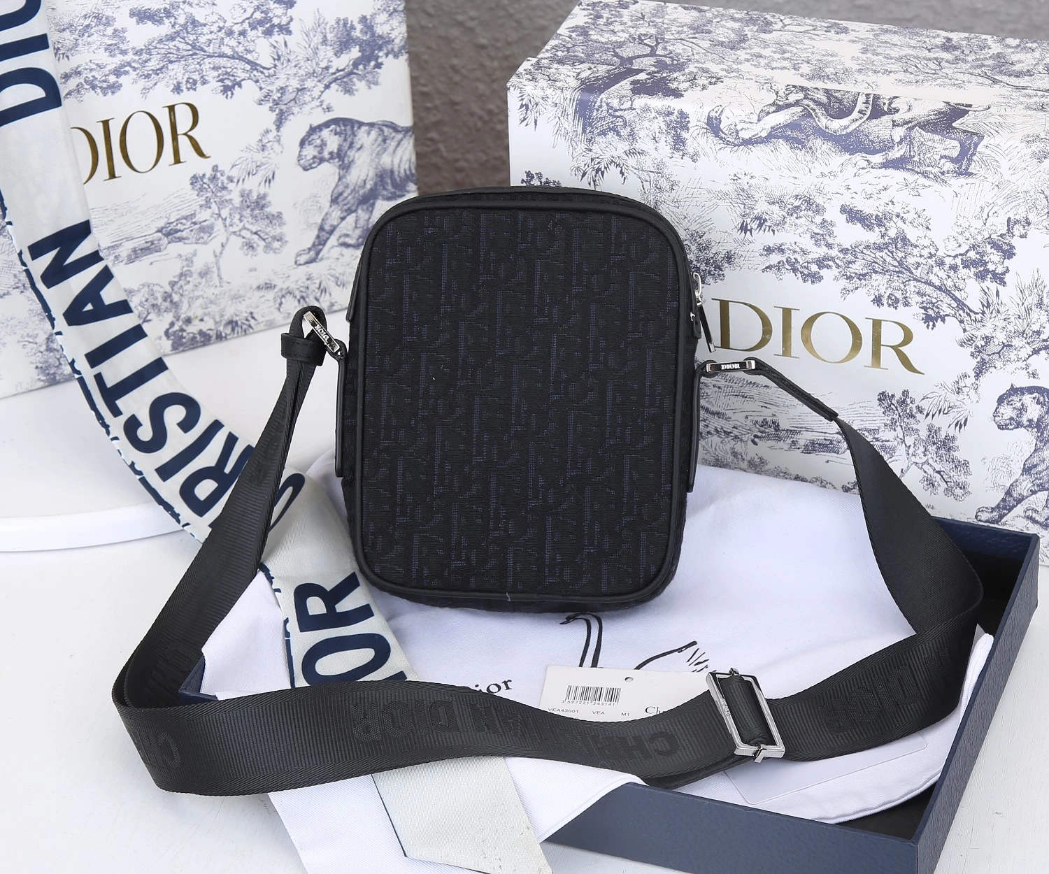 Dior MESSENGER POUCH Black/Beige 7 ESPO