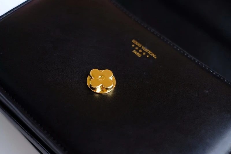 Louis Vuitton PONT 9 M55948 BLK 8 20200617_172221_002