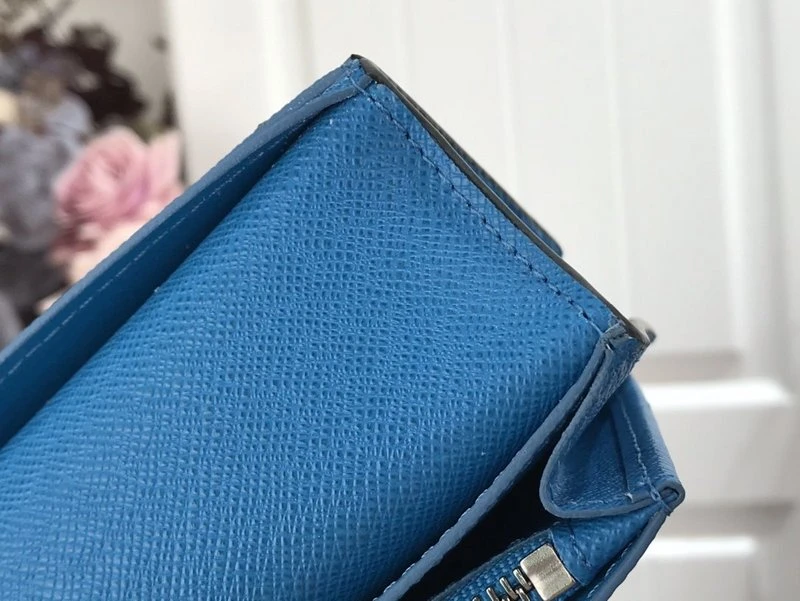 Louis Vuitton Brazza Wallet Blue Monogram 2 20200910_190240_111