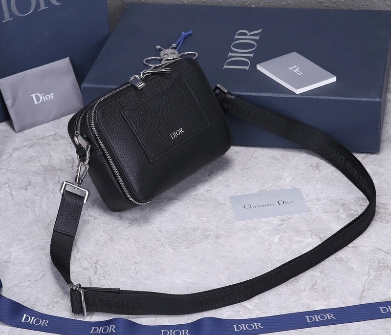 Dior AAA-Men’s Pouch 7 CABC