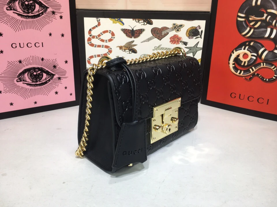 Gucci Padlock small Signature shoulder bag 409487 3 409487-2