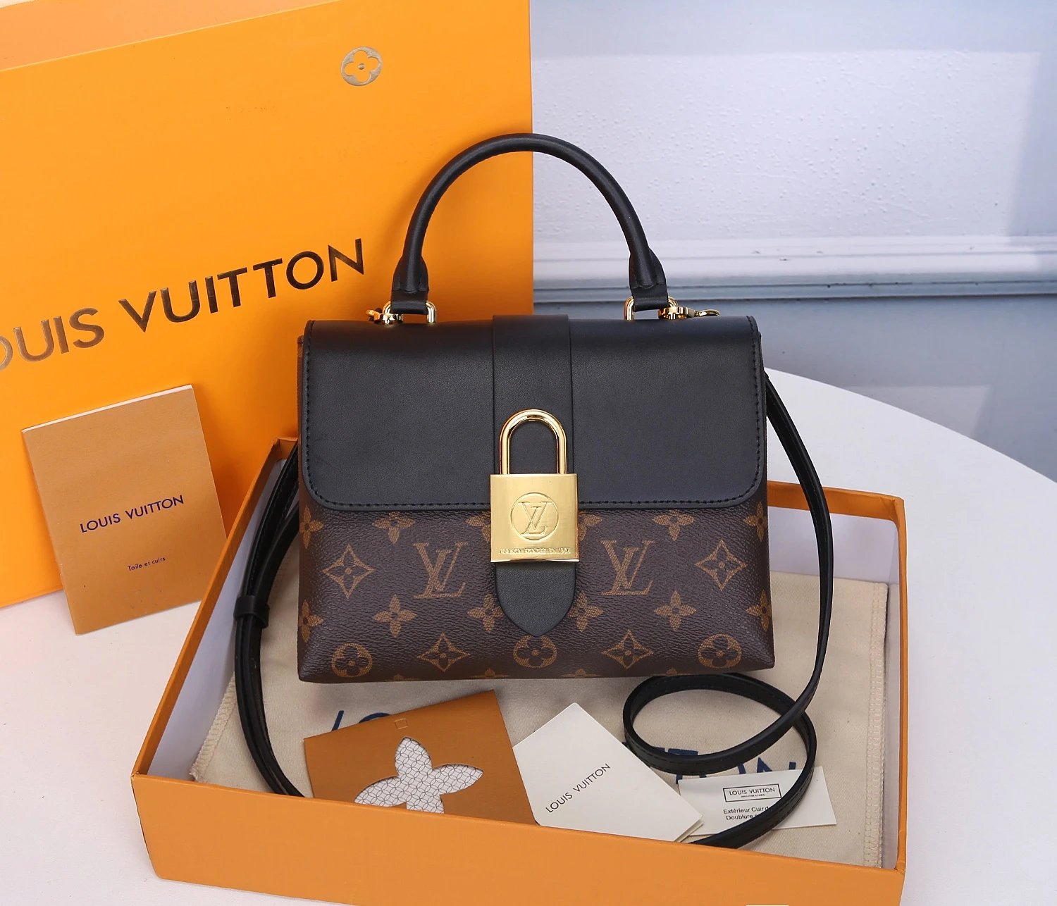 Louis Vuitton LOCKY BB 44141/44322 1 44141-1