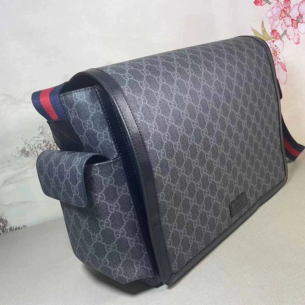 Gucci GG Supreme diaper bag Grey/Black 495909 9 495909-2