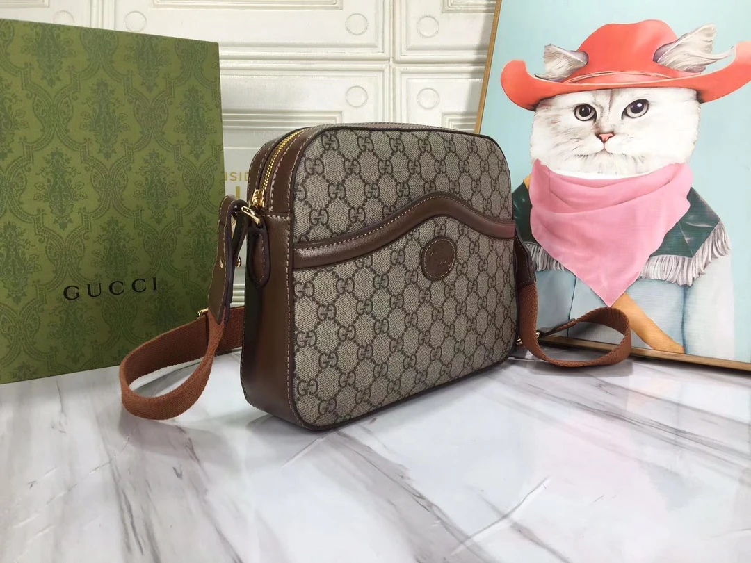 Gucci Messenger bag with Interlocking G 675891 2 675891-2-1