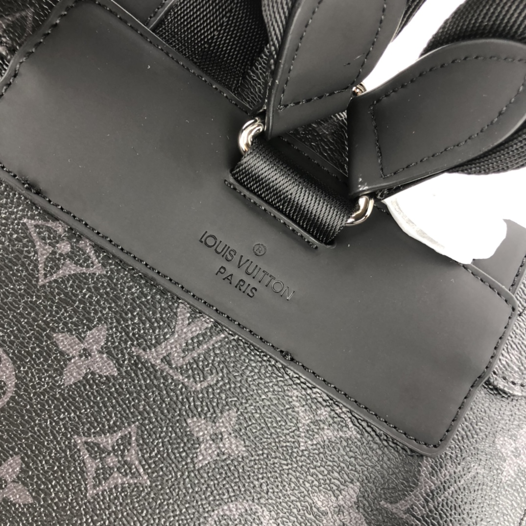 CHRISTOPHER PM M Mono Black