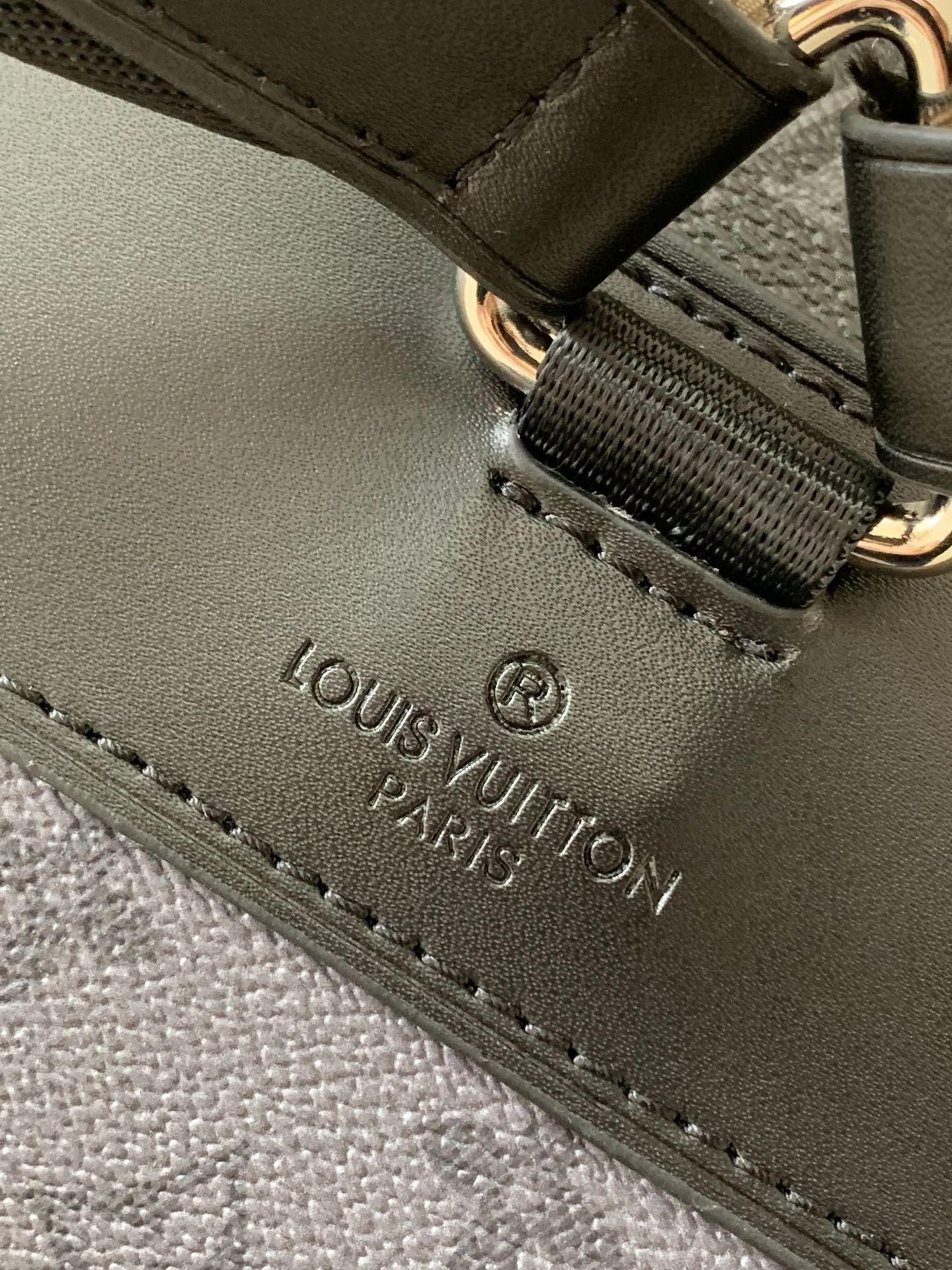 Louis Vuitton AAA-CHRISTOPHER PM M45419 6 CHRISTOPHER PM M