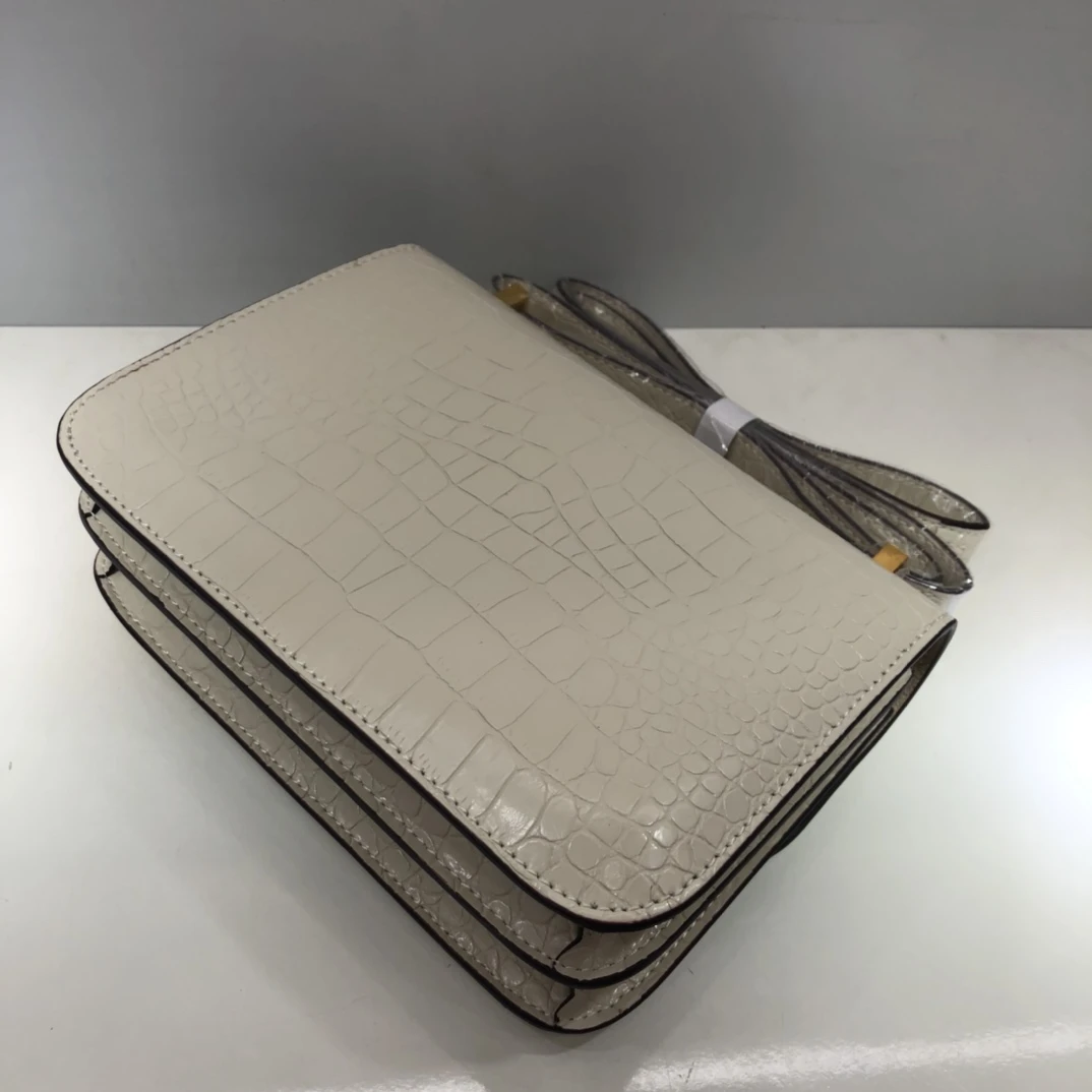 Hermes Constance Crocodile Leather Pattern Cross Body Bag 19 Cons
