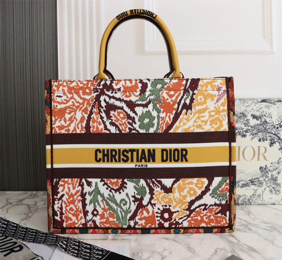 Dior Medium/Large Book Tote- 36/42cm 1 DR