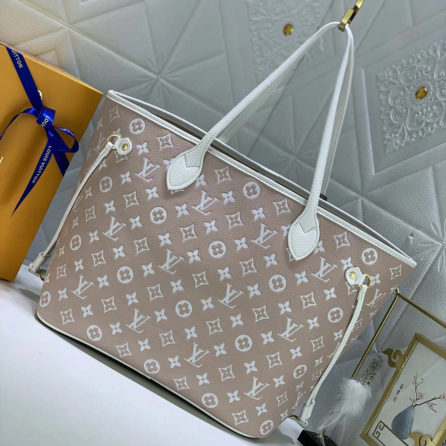 Louis Vuitton Neverfull MM tote bag- Green&Beige 2 EBEAEEBFAEBBEE