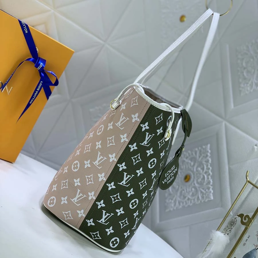 Louis Vuitton Neverfull MM tote bag- Green&Beige 4 EBEAEEBFAEBBEE
