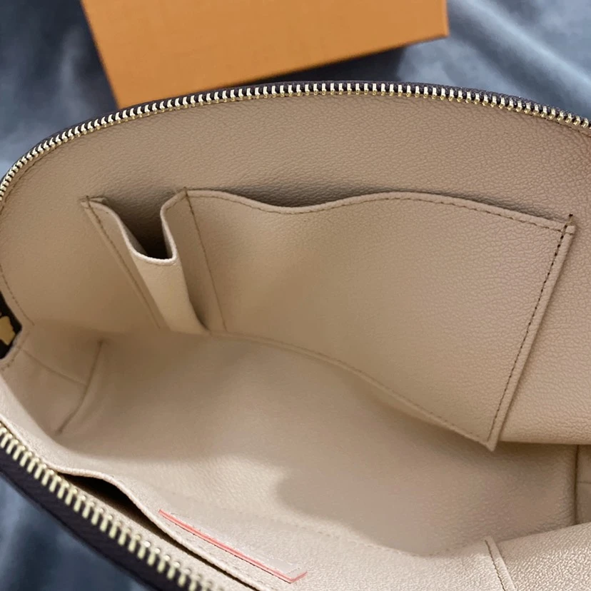 Louis Vuitton Cosmetic Pouch K02 4 EBEAEEBFAEBBEE