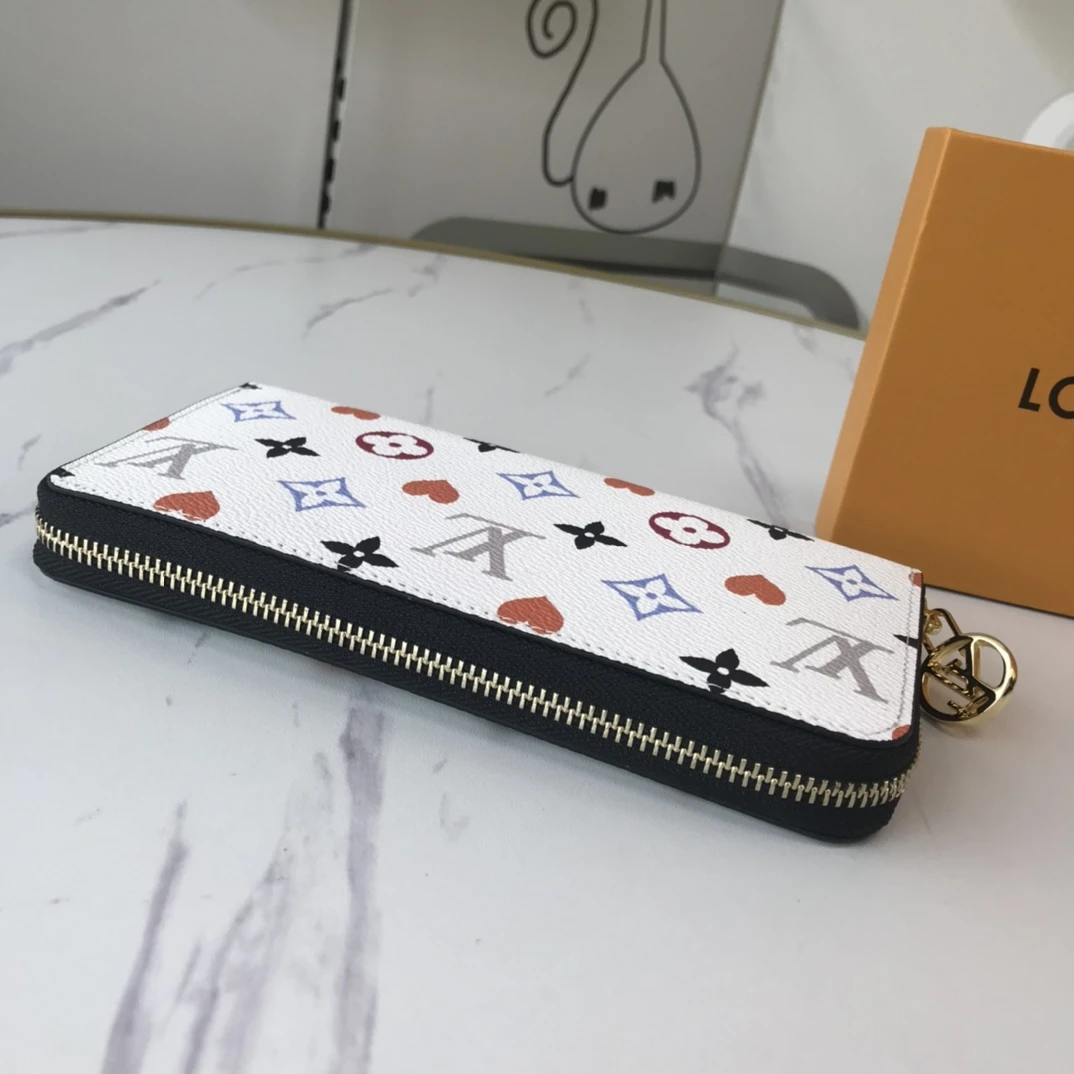 Louis Vuitton GAME ON ZIPPY WALLET M80323 Black/White 13 GAME ON ZIPPY WALLET M