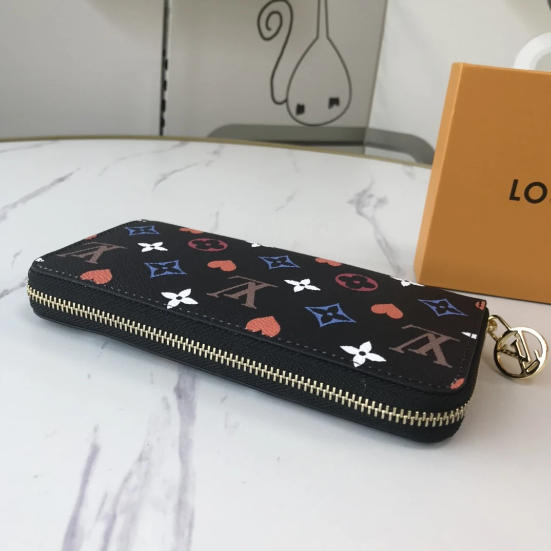 Louis Vuitton GAME ON ZIPPY WALLET M80323 Black/White 4 GAME ON ZIPPY WALLET M