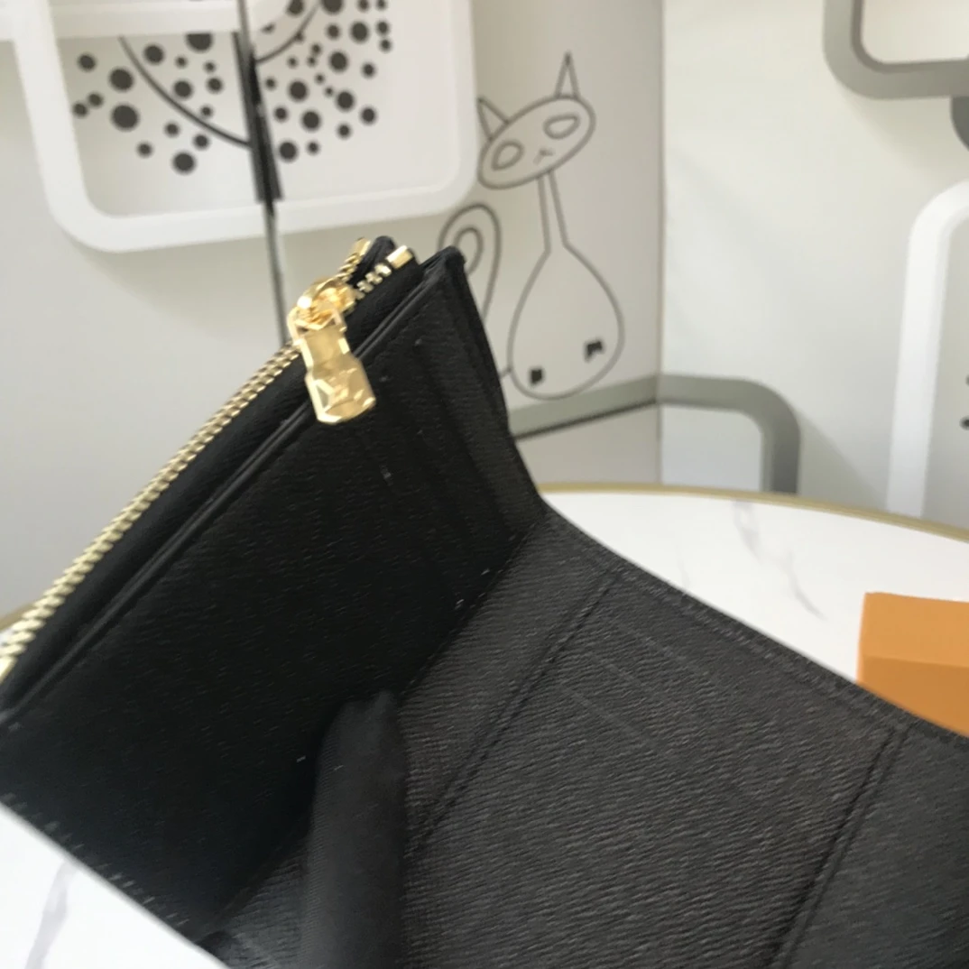 Louis Vuitton AAA-GAME ON ZOe WALLET M41938 Black/White 8 GAME ON ZOE WALLET M