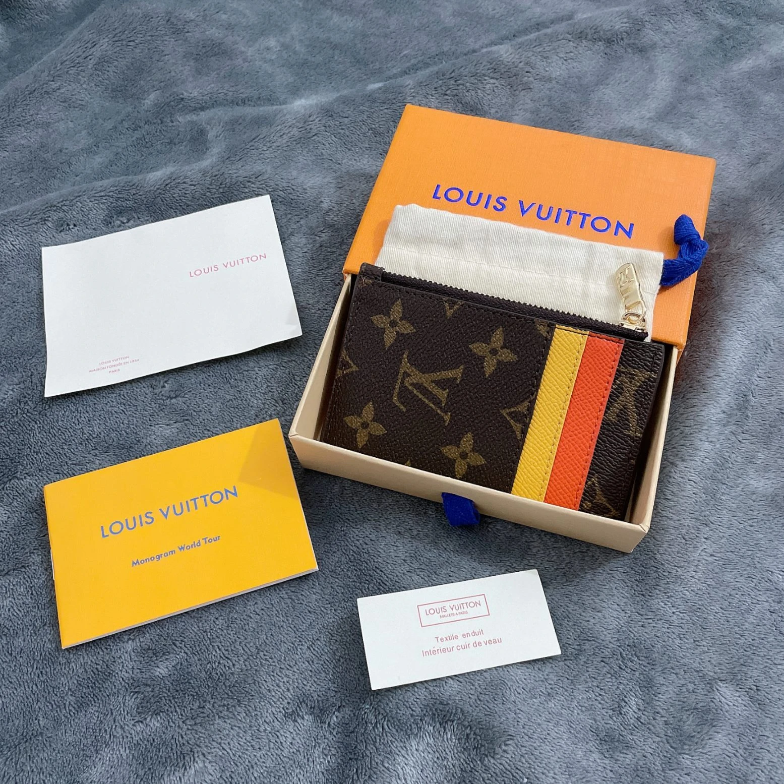 Louis Vuitton Cartoon Bag Charm Card holder Key Holder L08 6 L