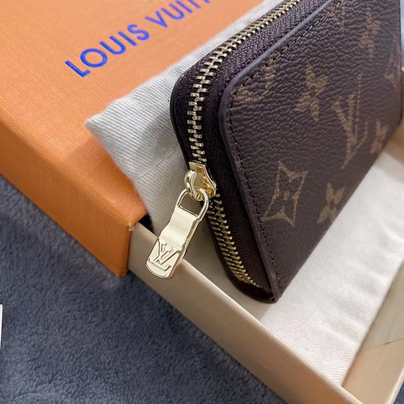 L wallets