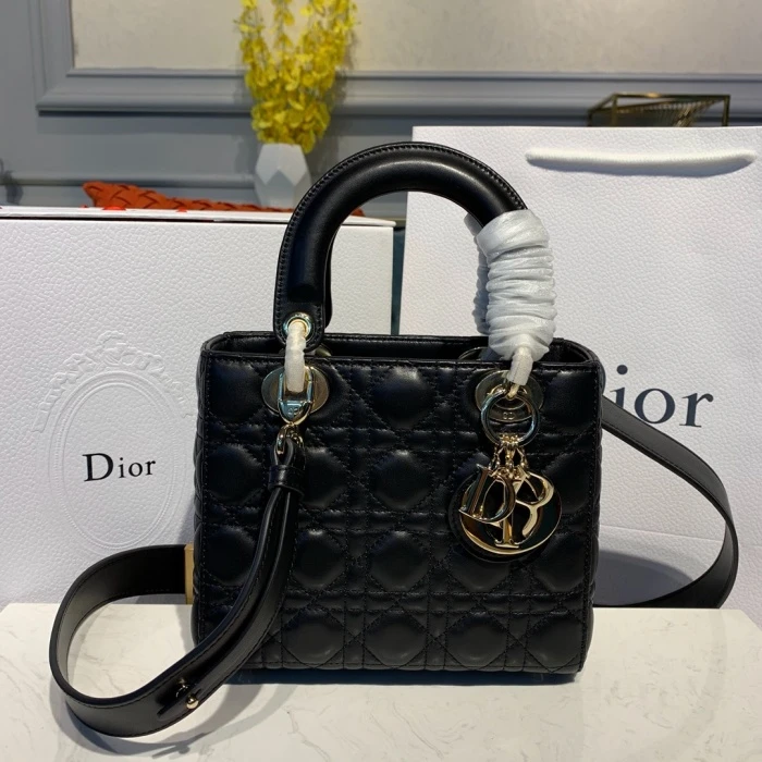 Dior AAA-Small Lady Bag 20cm 1 M