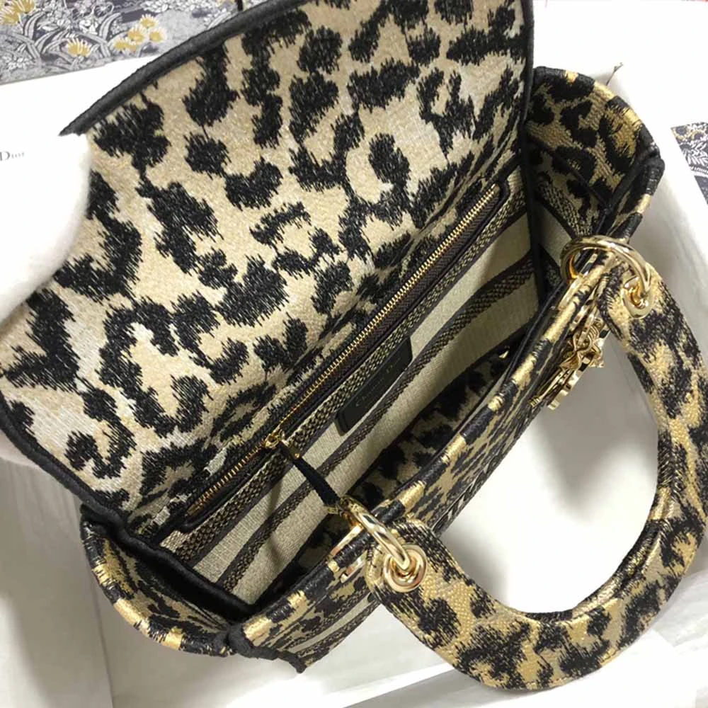 Dior AAA-Leopard Medium Lady D-Lite Bag M0566/Embroidery 3 M