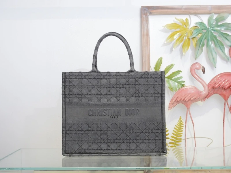 Dior AAA-Embroidery Book Tote 41.5×35 4 MZR