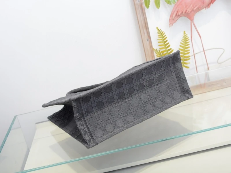 Dior AAA-Embroidery Book Tote 41.5×35 5 MZR