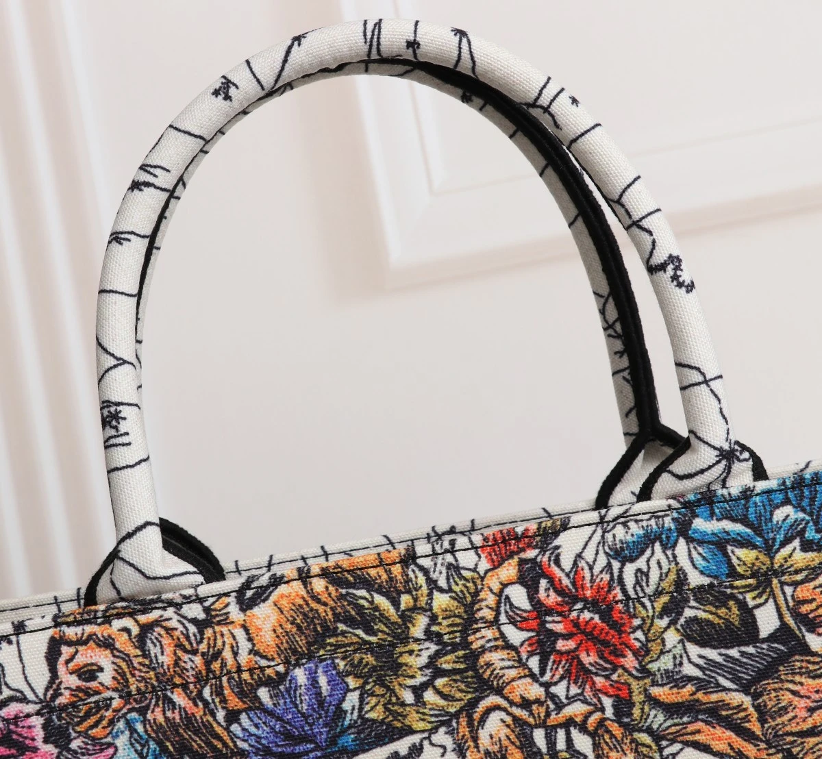 Dior Latte Multicolor Medium/Large Book Tote- 36/42cm 5 MZW