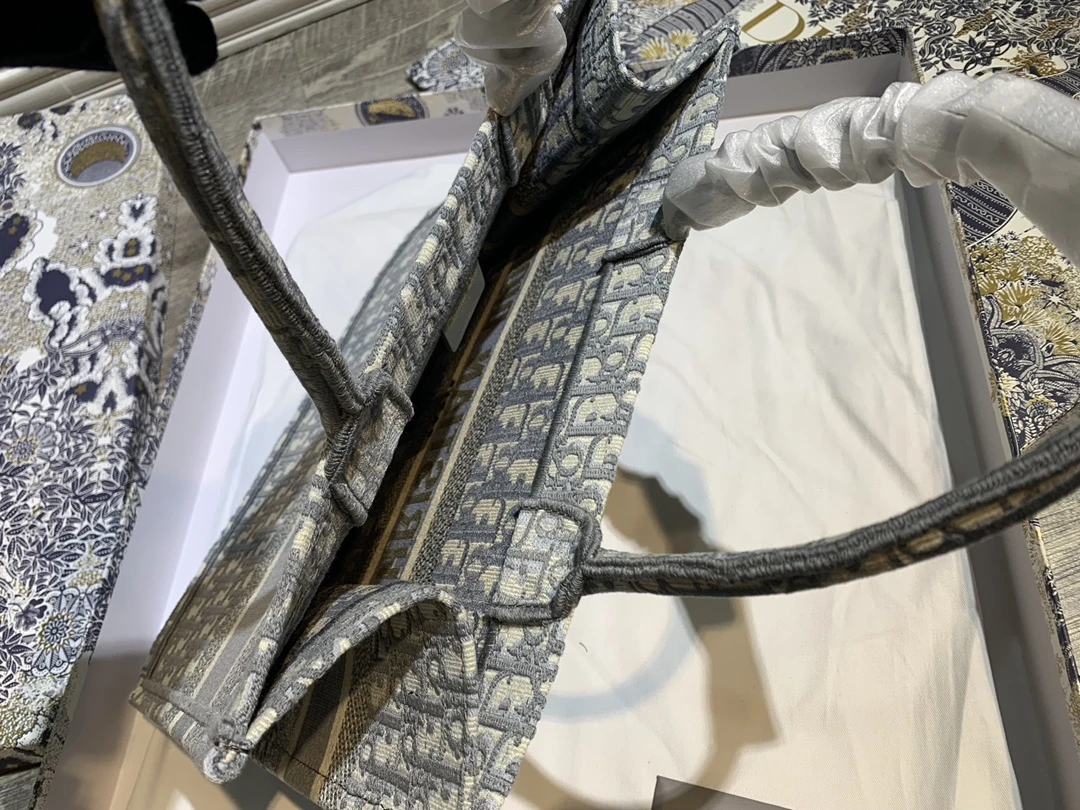 Dior Oblique Book Tote 42/36cm 3 M