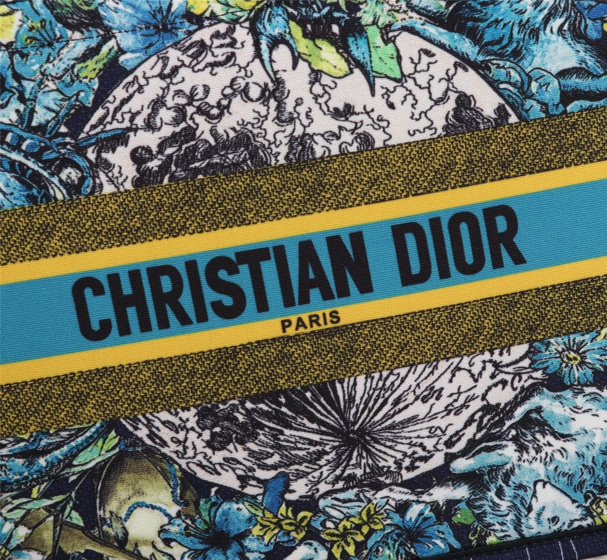 Dior Blue Medium/Large Dior Book Tote- 36/42cm 5 MZB