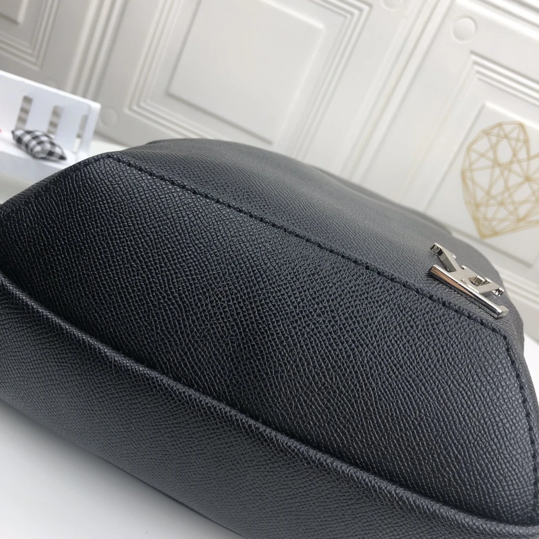 Louis Vuitton Avenue Sling Bag M30443 6 M