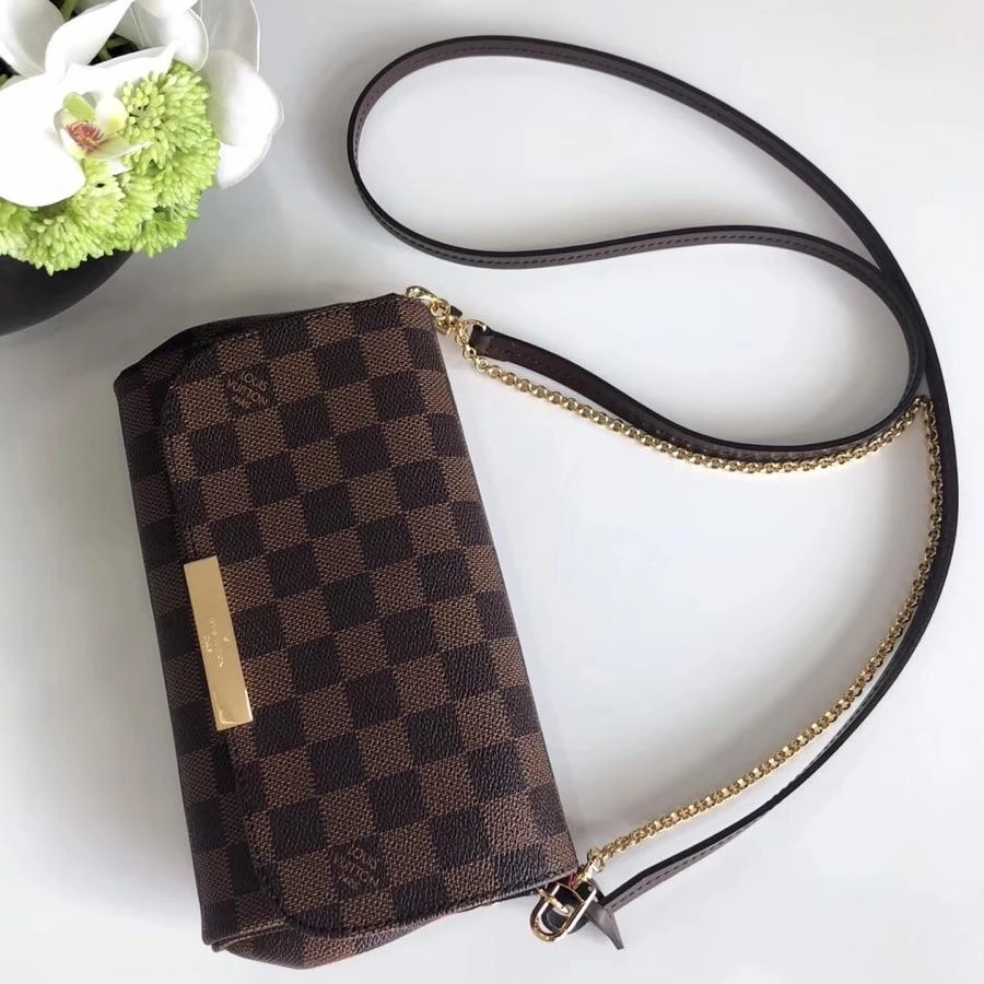 Louis Vuitton Favorite MM M40718-24/28cm 2 M