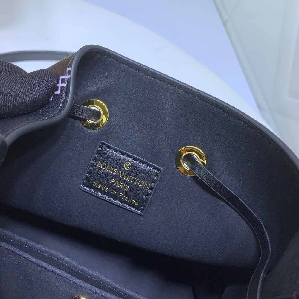 Louis Vuitton NeoNoe BB bucket bag M44022 5 M