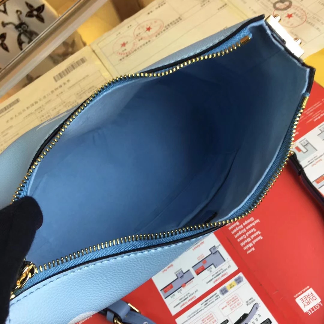 Louis Vuitton MARSHMALLOW hobo bag Beige/Pink/Blue 16 M