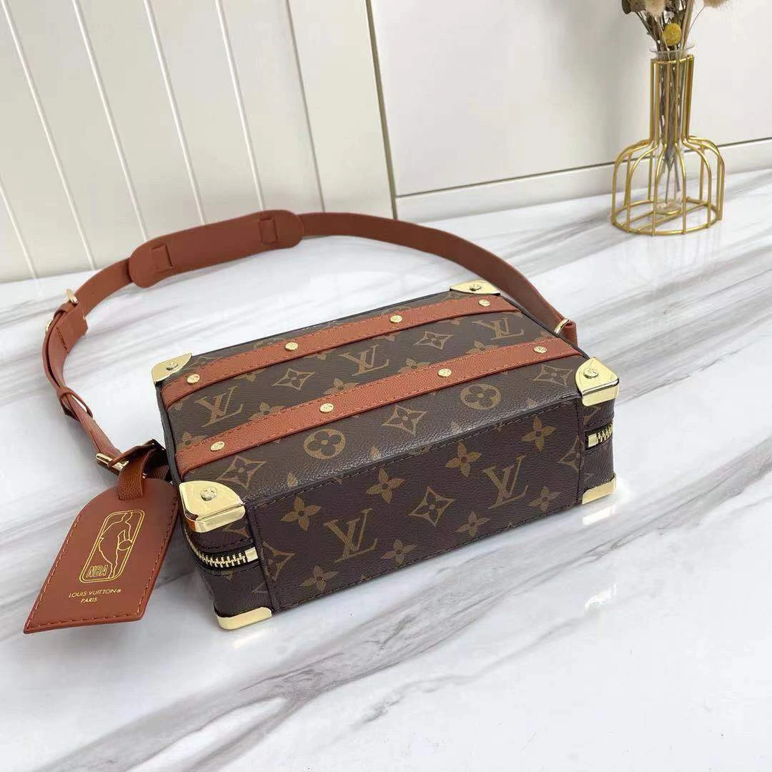 Louis Vuitton Collaboration Handle Trunk 8 M