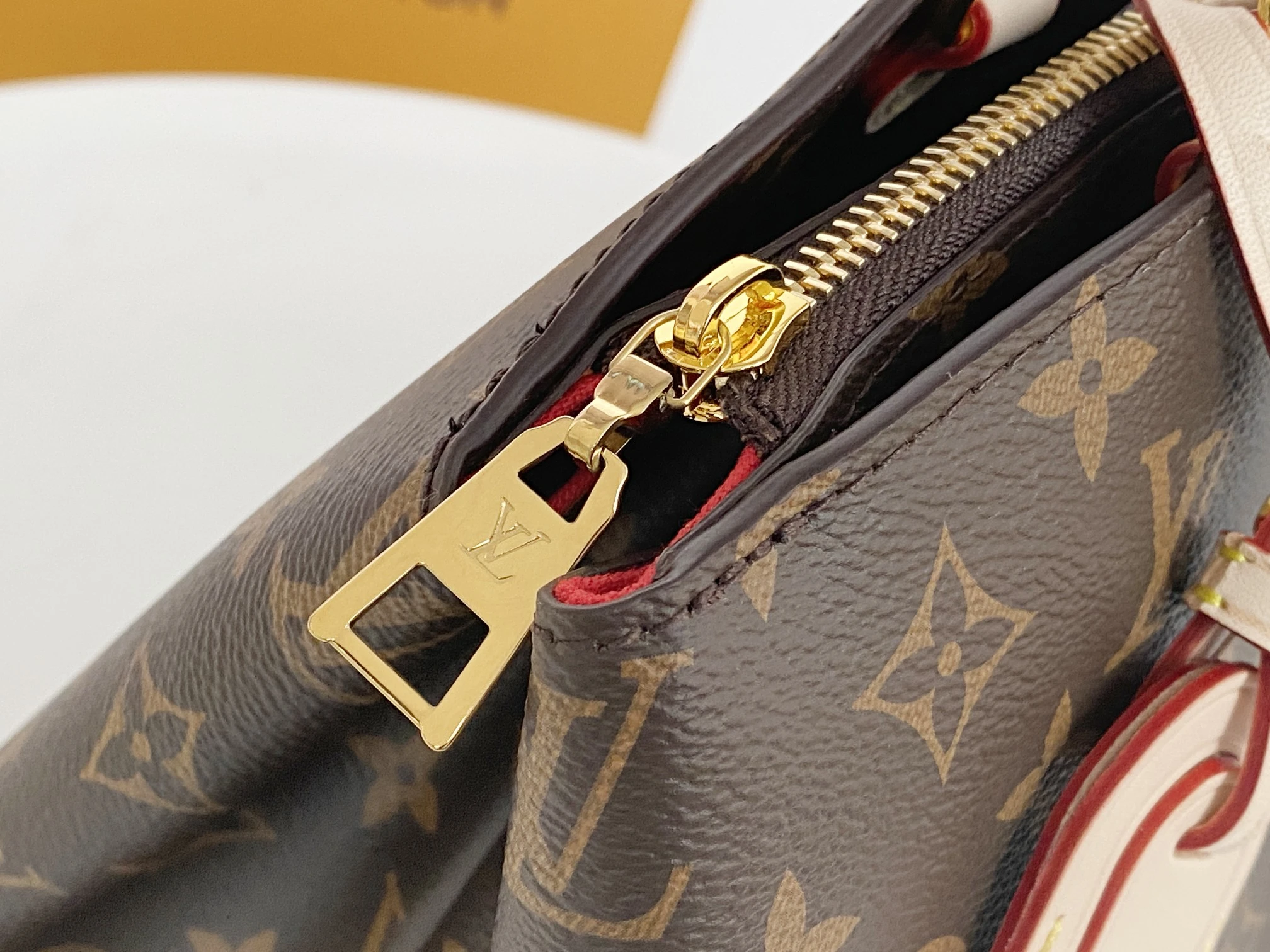 Louis Vuitton GRAND PALAIS/PETIT PALAIS M45900 8 M