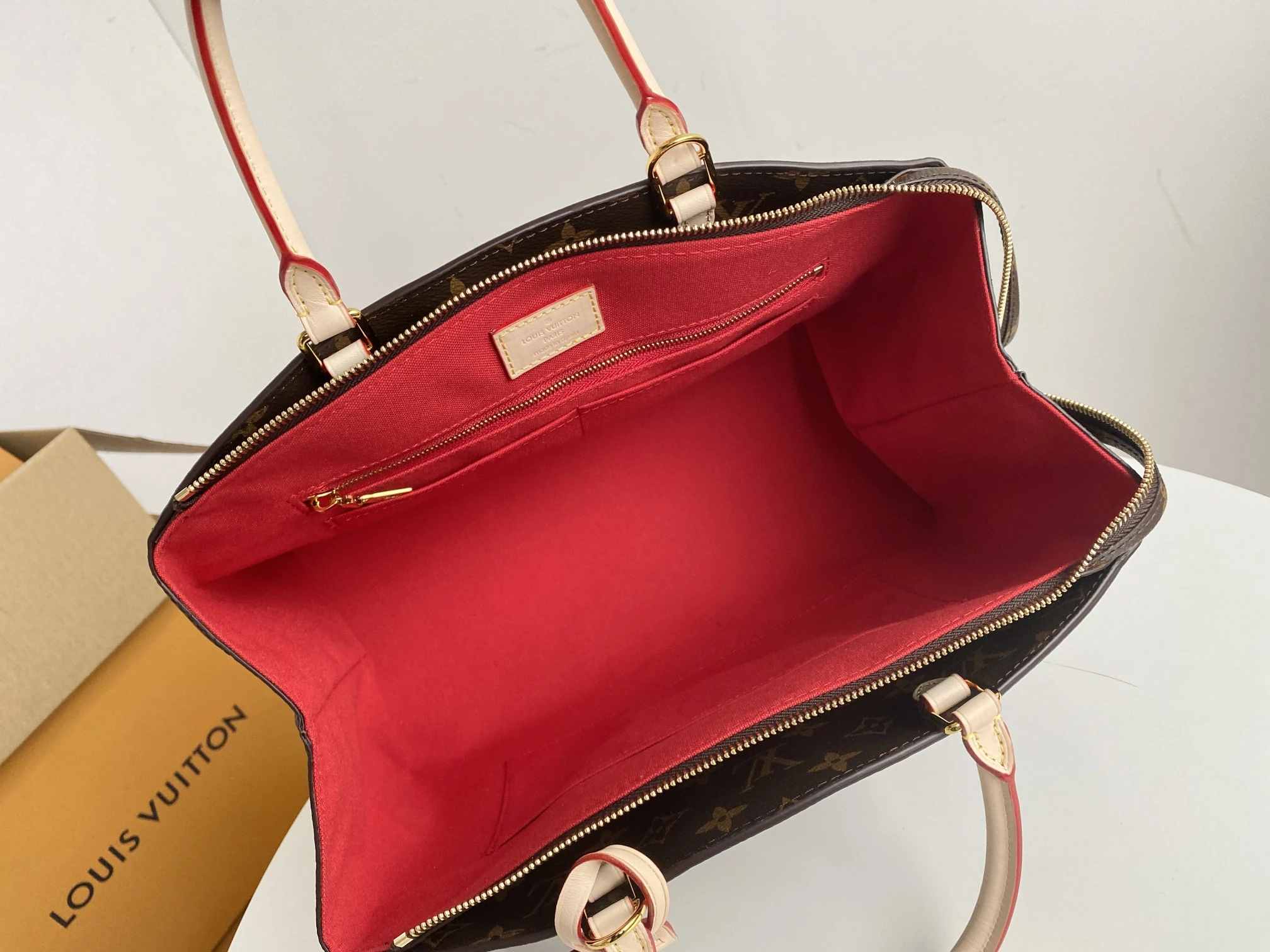 Louis Vuitton GRAND PALAIS/PETIT PALAIS M45900 9 M