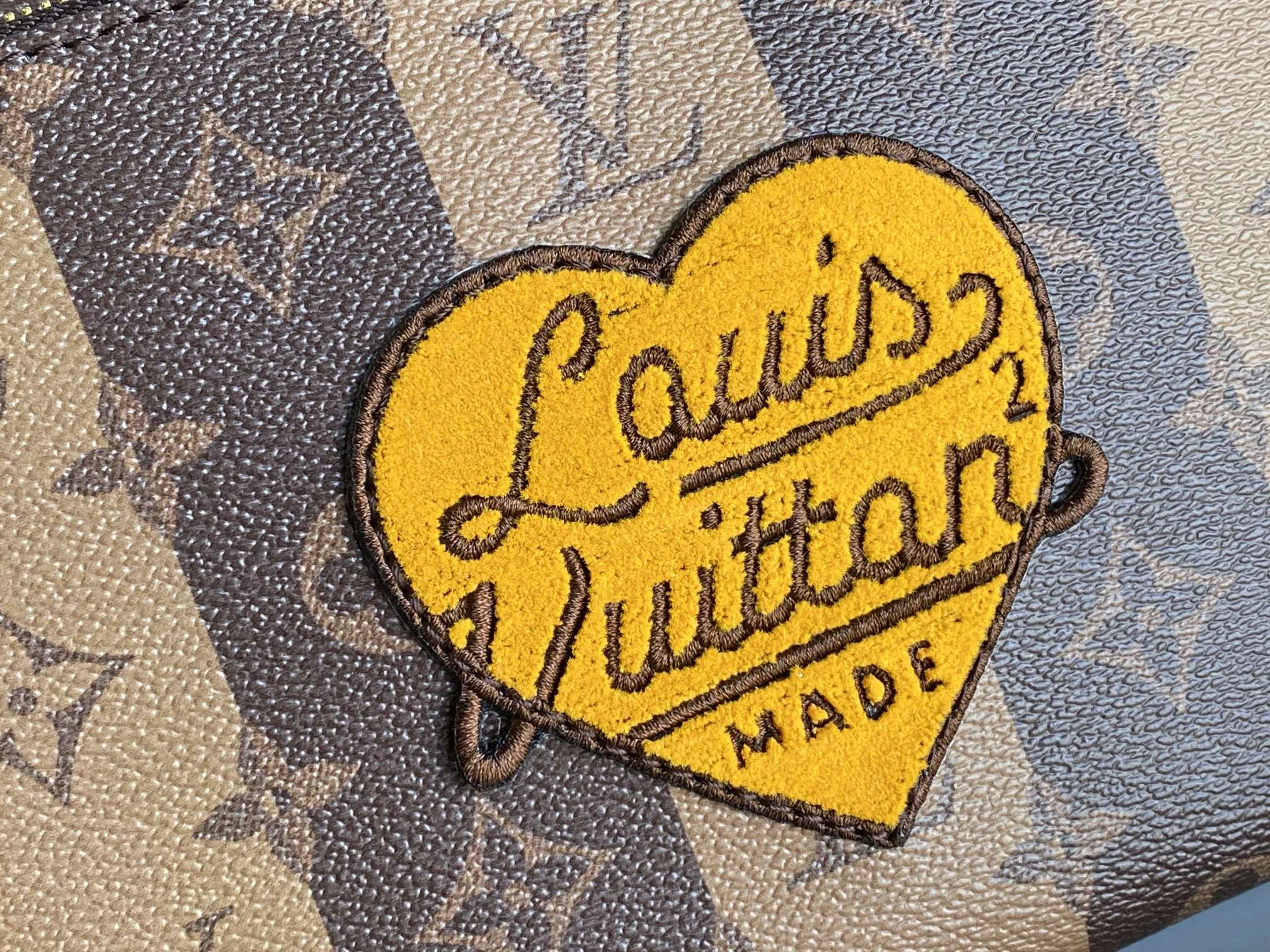 Louis Vuitton AAA- Trio Messenger M45965 5 M