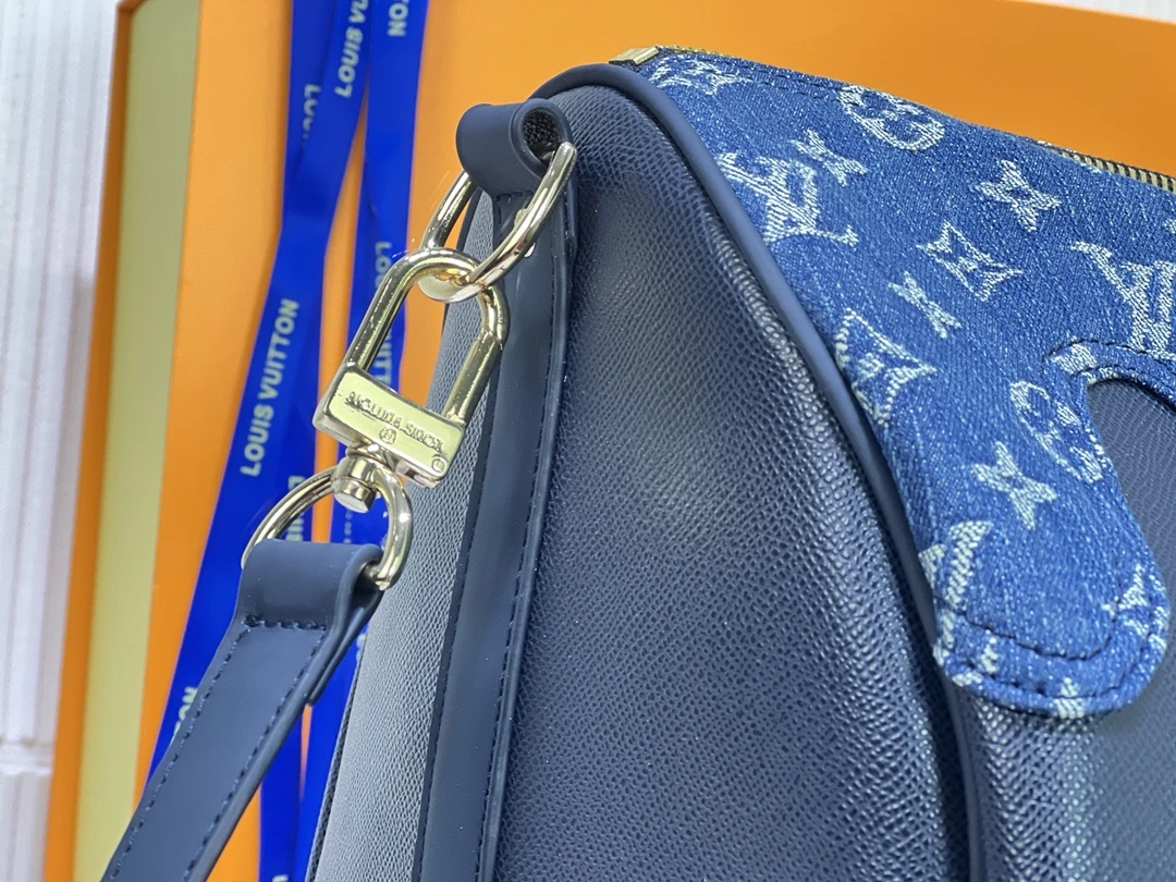 Louis Vuitton KEEPALL BANDOULIeRE 50 M45975 Blue 4 M