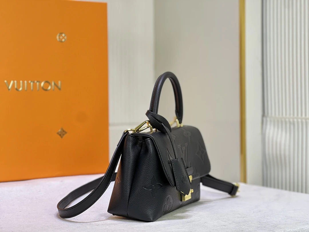 Louis Vuitton Madeleine BB handbag 13 M