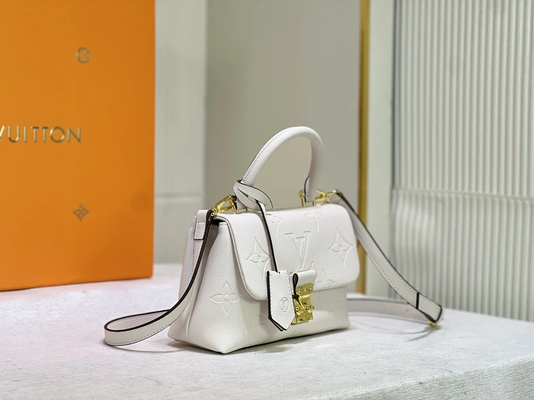 Louis Vuitton Madeleine BB handbag 18 M