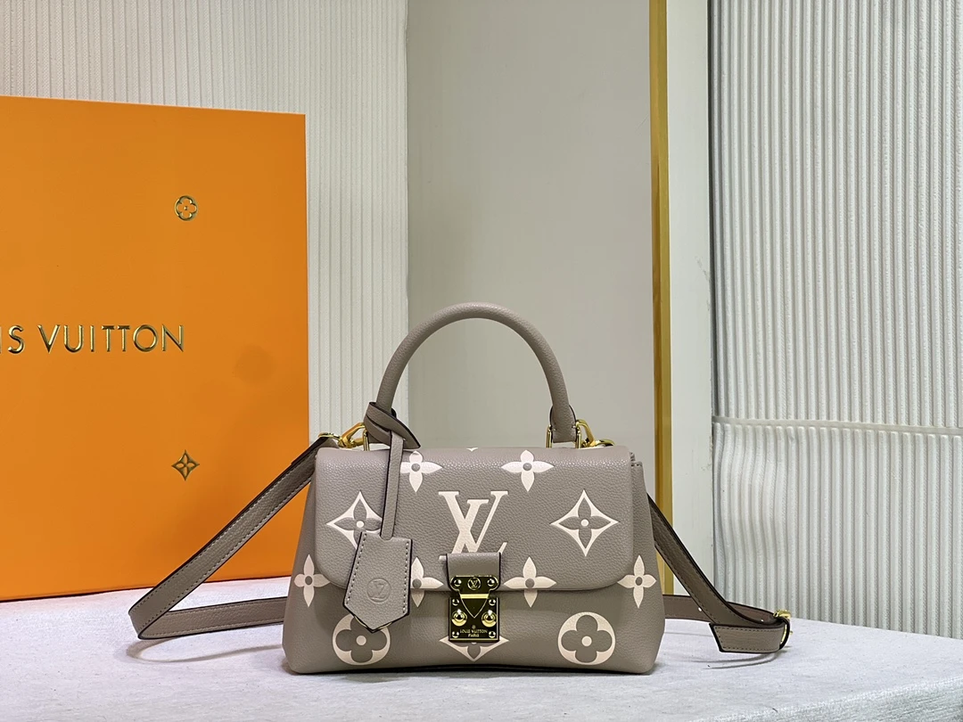 Louis Vuitton Madeleine BB handbag 7 M