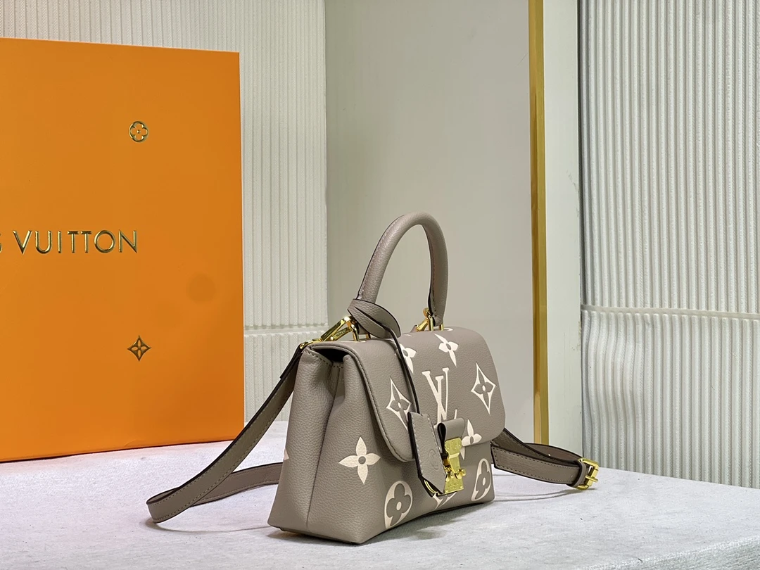 Louis Vuitton Madeleine BB handbag 8 M