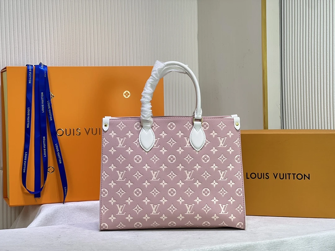 Louis Vuitton Monogram A4 Leather Onthego Totes 9 M