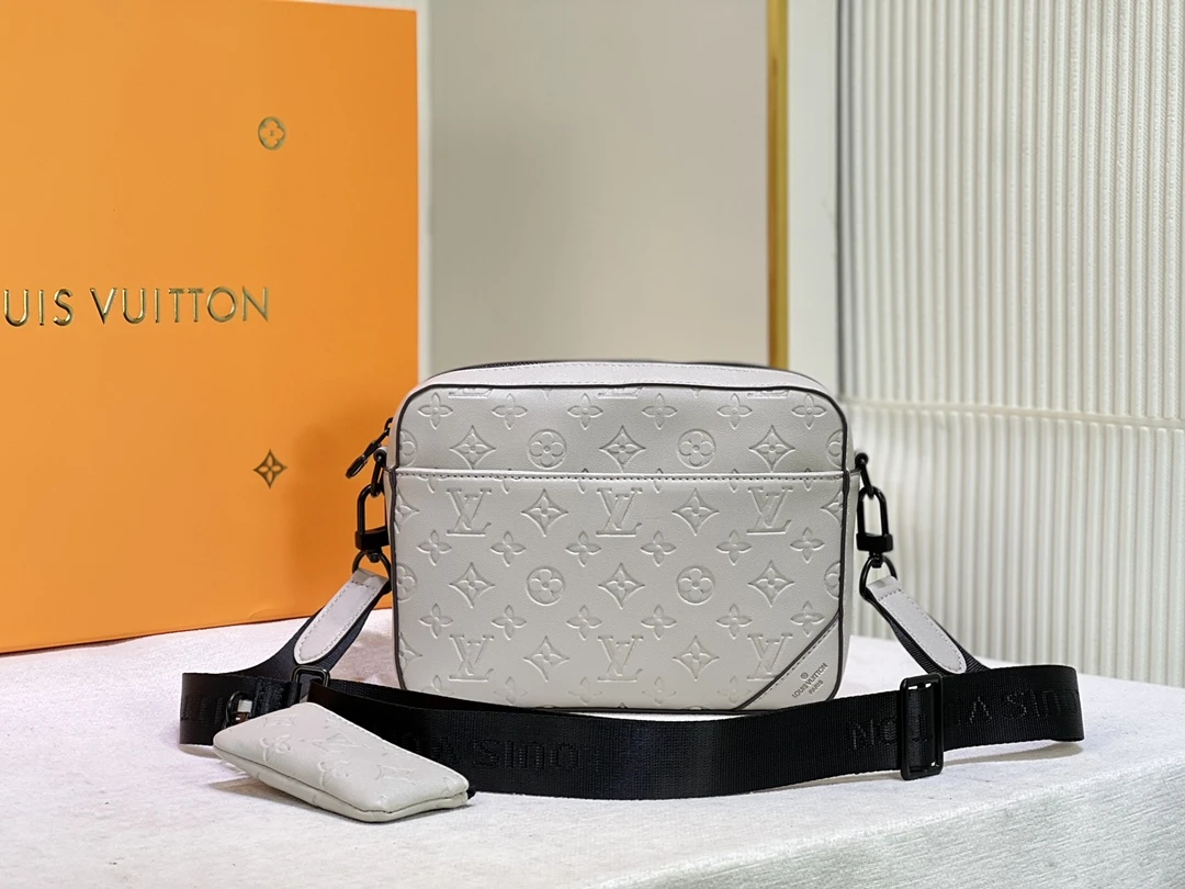 Louis Vuitton Duo Messenger 1 MS