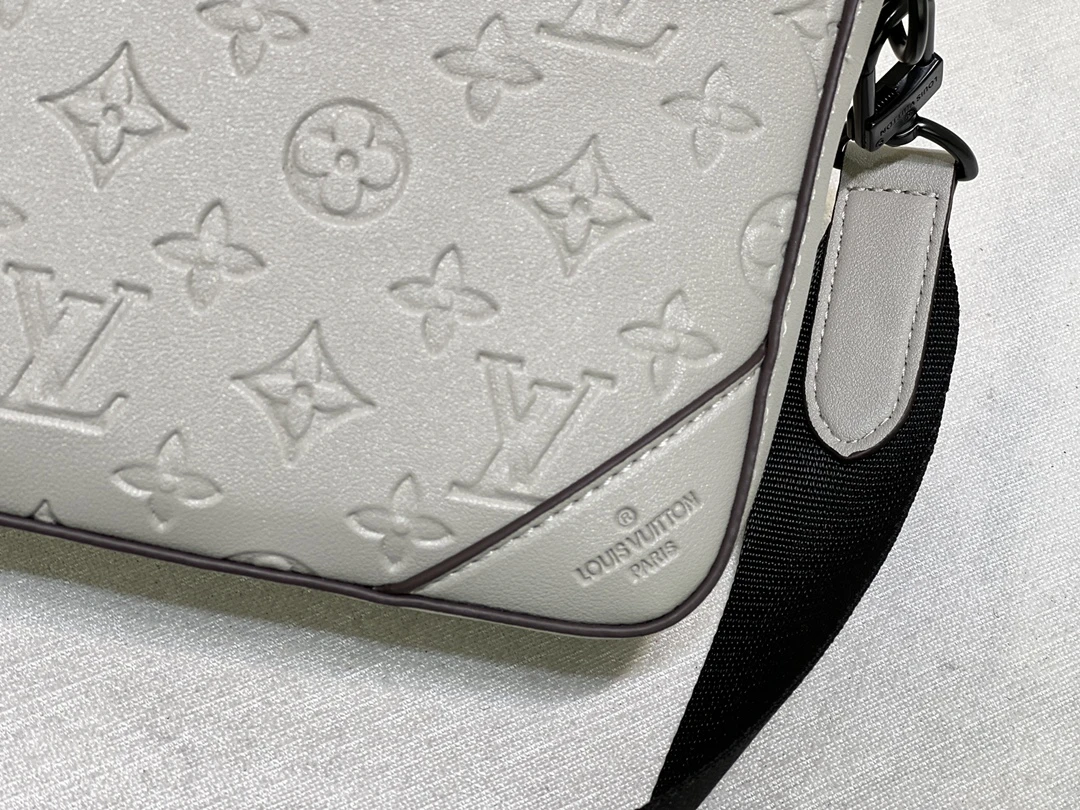 Louis Vuitton Duo Messenger 3 MS