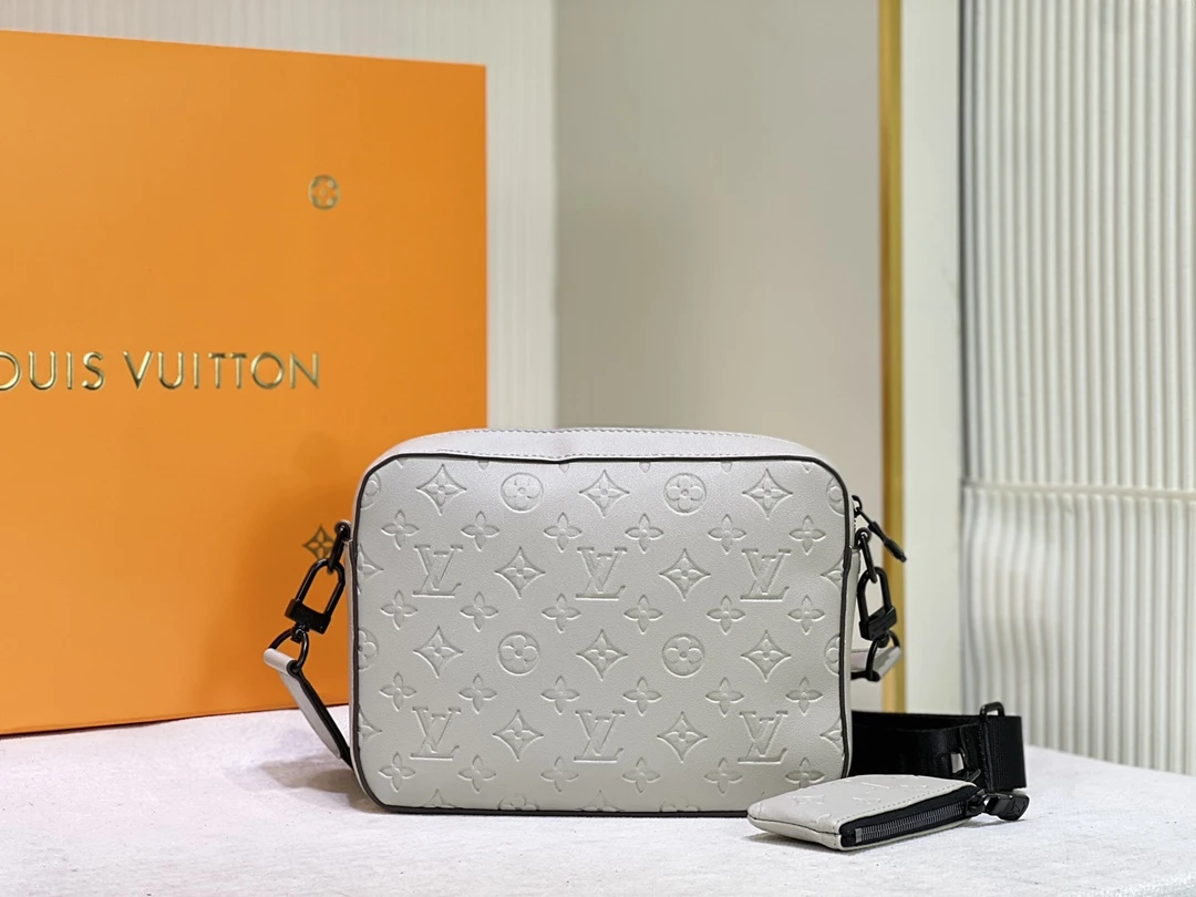 Louis Vuitton Duo Messenger 4 MS